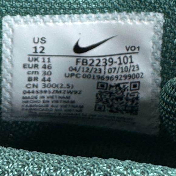 Nike LeBron Witness 8 CANNON Basketball Men's Size 12 FB2239 101 Sail Orange - Picture 8 of 8